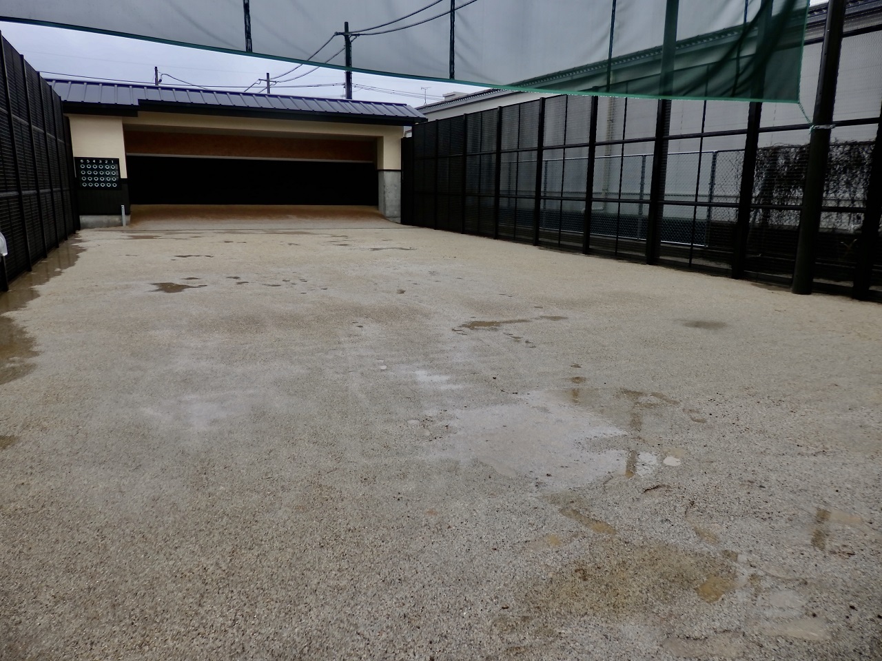 新築された高校の弓道場